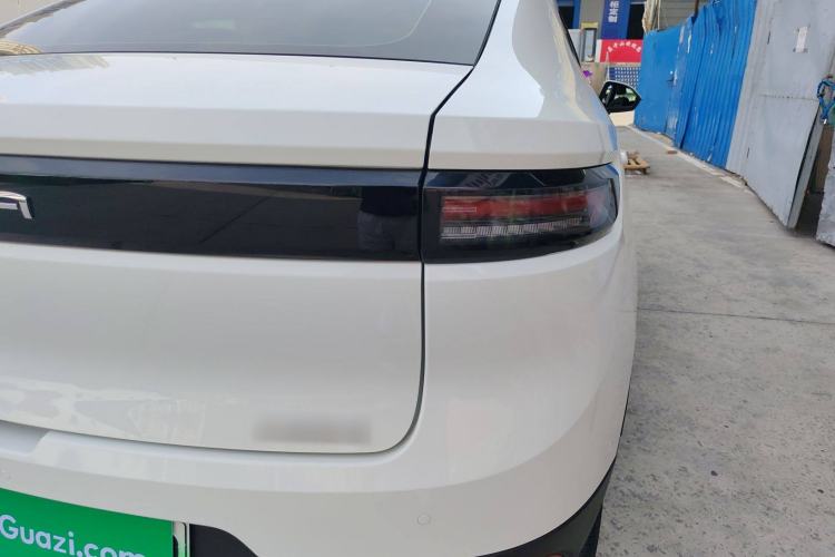 Used ORA iQ 2018 Smart Connectivity Model