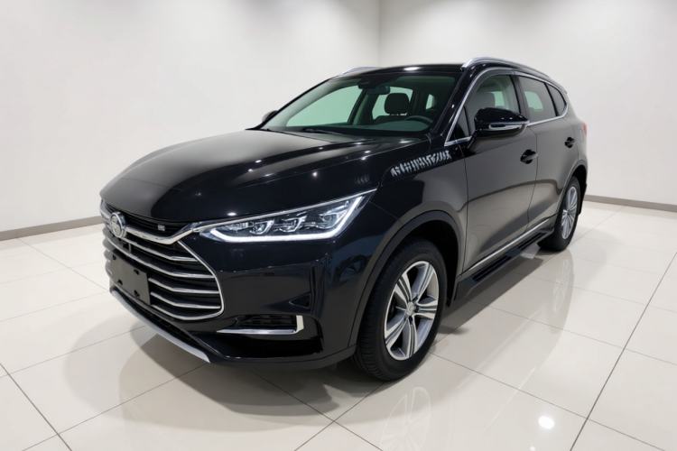 BYD Tang 2018 2.0T Automatic SmartConnect Luxury Edition 5 Seats China V Standard usata