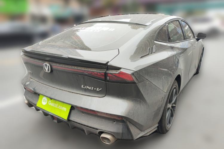 Used Changan UNI-V 2023 1.5T Prestige Model