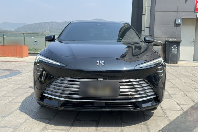 Used Buick LaCrosse 2023 28T Prestige Edition