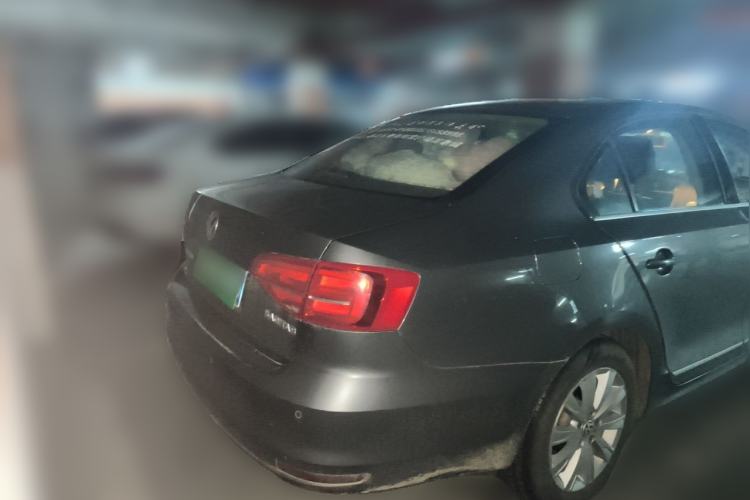 Used Volkswagen Sagitar 2015 1.6L Manual Comfort Model