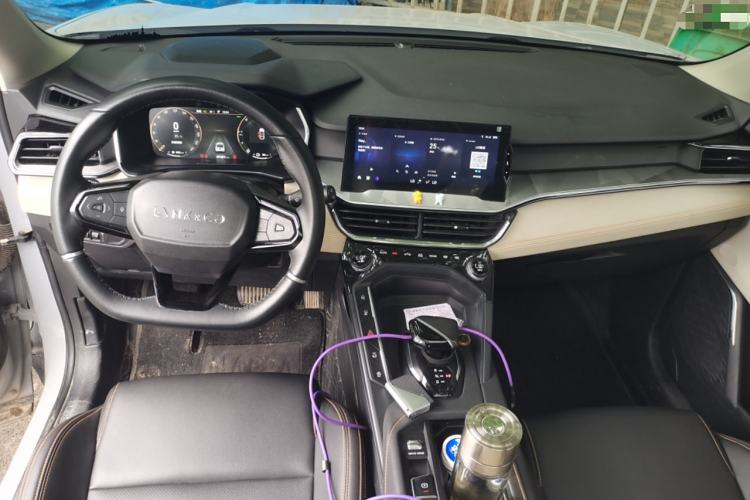 Used Lynk & Co 06 EM-P 2022 PHEV 84 km Range Pro Version