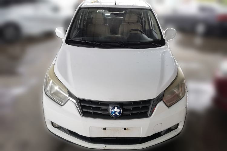 Used Venucia R50 2012 1.6L Automatic Prestige Edition Front