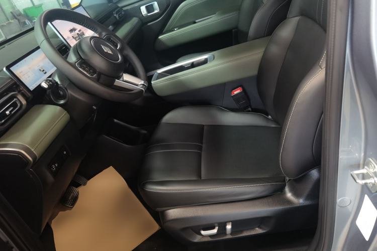 Used Baojun Spark EUV 2026 301km Flagship Edition Left Front Seat