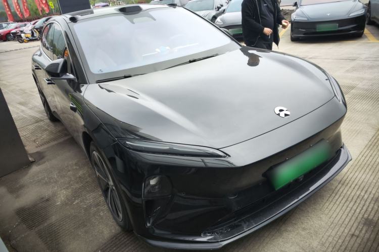 Used Nio ET5T 2024 75kWh Touring Front Right 45 Deg