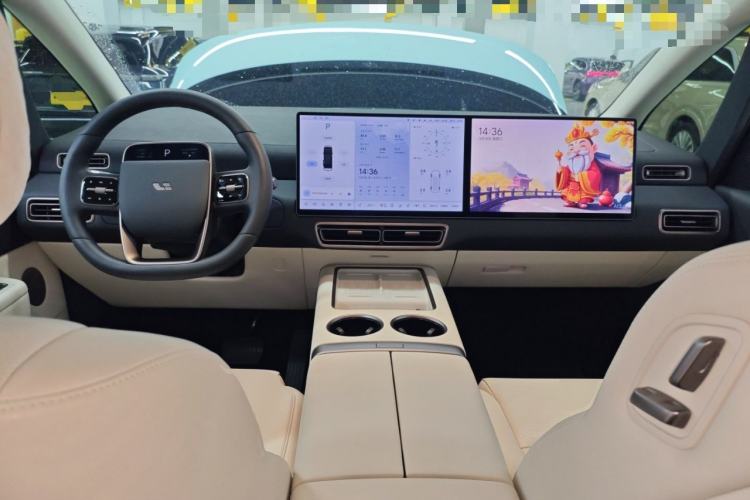 Used Li Auto MEGA 2025 Home Family Special Edition