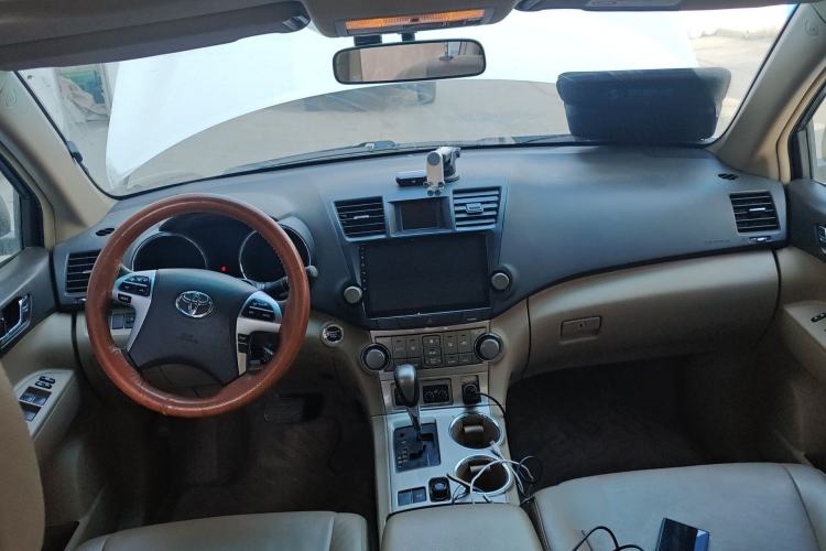 Used Toyota Highlander 2013 2.7L Two-Wheel Drive 7-Seater Zijin Edition