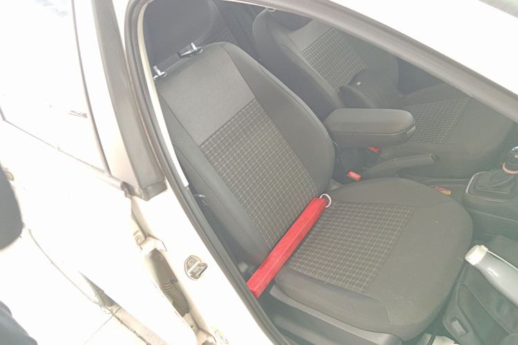 Used Volkswagen Polo 2014 1.6L Automatic Comfort Edition