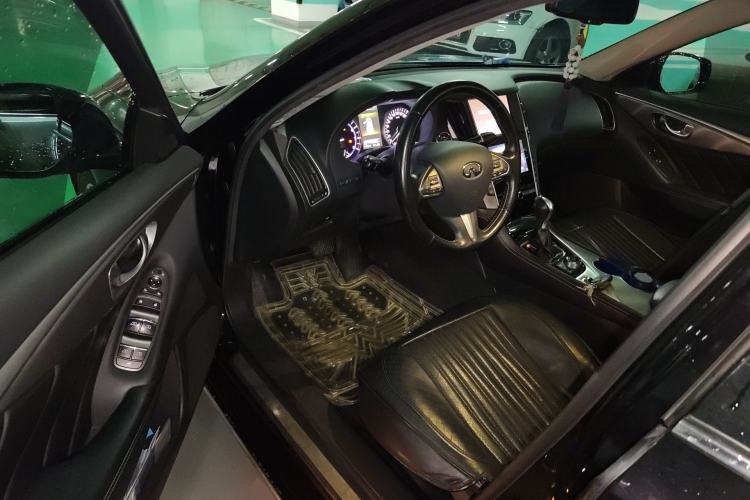 Used Infiniti Q50L 2015 2.0T Enjoyment Edition Driver Seat