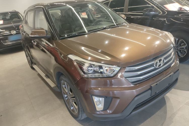 Used Hyundai ix25 2015 1.6L Automatic Two-Wheel-Drive Deluxe DLX Model