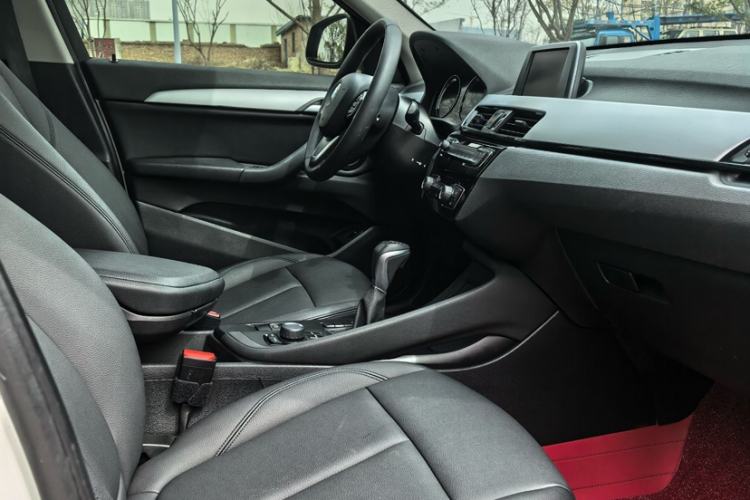 Used BMW X1 2019 sDrive18Li Fashion Model Interior 7