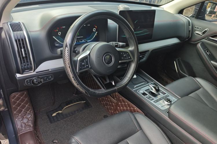 Used BYD Tang New Energy 2018 DM 2.0T All-Wheel Drive Smart Connectivity Luxury Model 7 Seats China V Emission Standard
