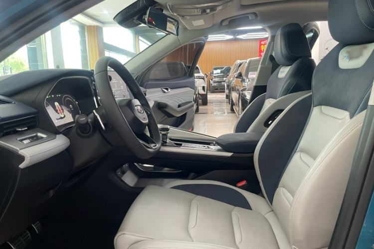 Used Geely Auto Preface 2021 2.0TD Flagship Edition Interior 4