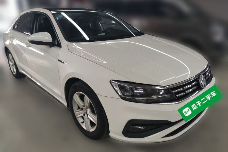 Used Volkswagen Lamando 2019 230TSI DSG Fashion Edition China VI Front Right 45 Deg