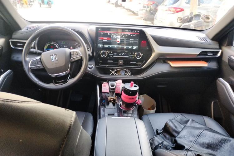 Used Toyota Crown Kluger 2023 2.5L HEV Four-Wheel Drive Luxury Edition Center Console