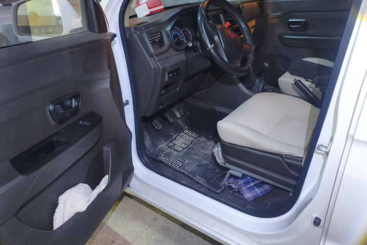 Used Wuling Hongguang V 2021 1.5L Enjoyment Edition LAR
