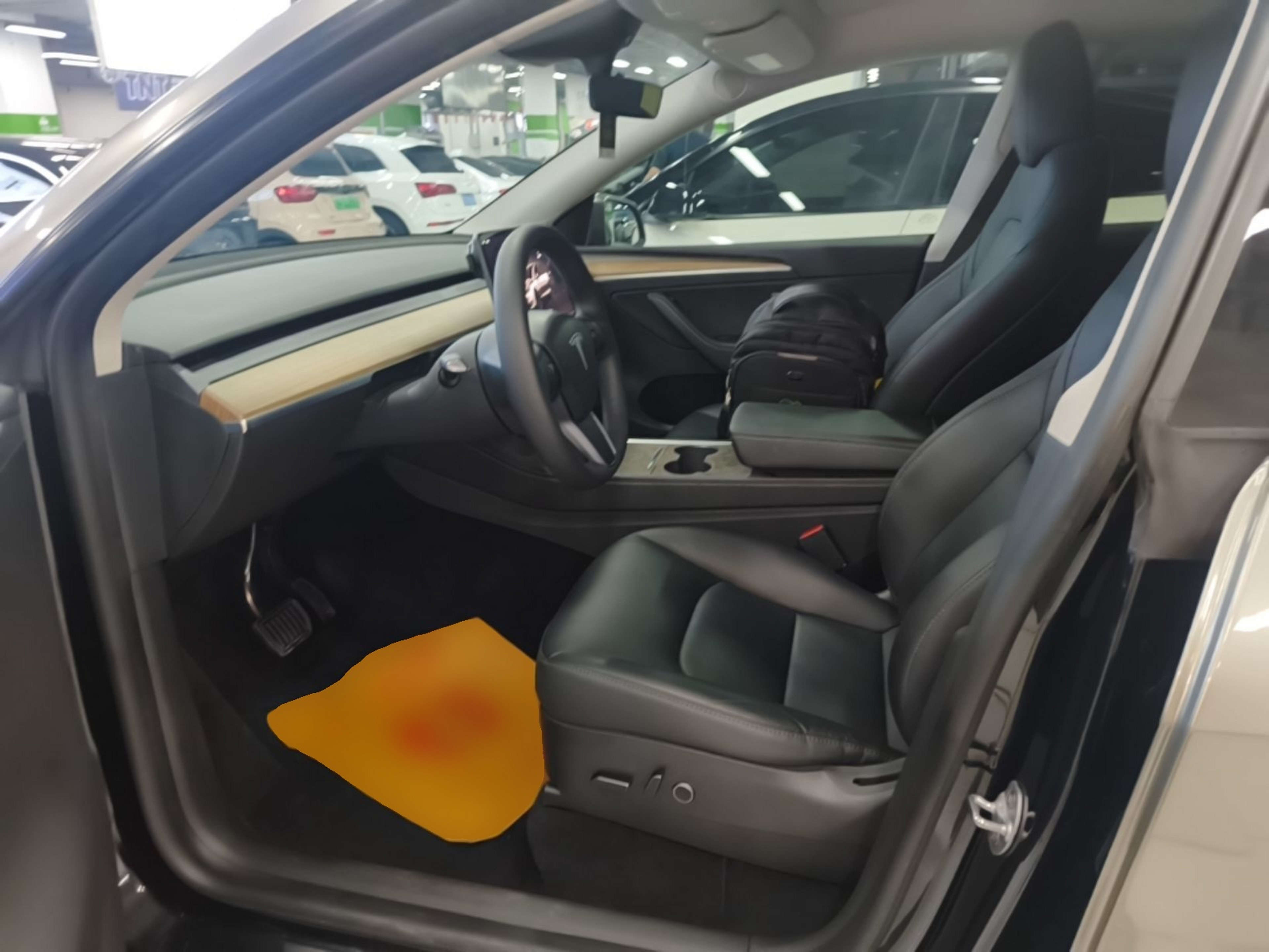 Interior delantero