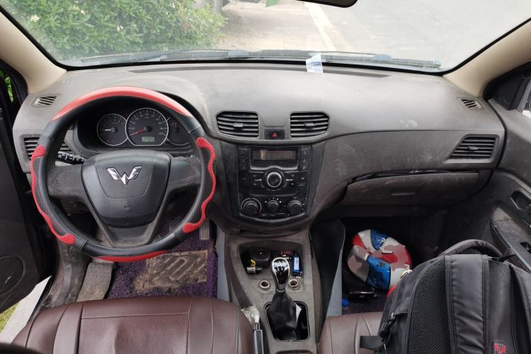 Used Wuling Hongguang 2015 1.5L S Basic Version China V Standard