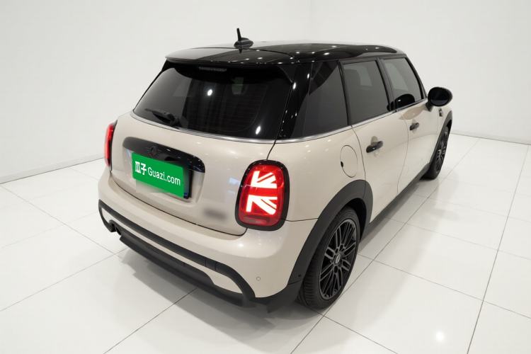 Used MINI 2022 Updated 1.5T COOPER Artist Five-Door Edition Rear Right 45 Deg