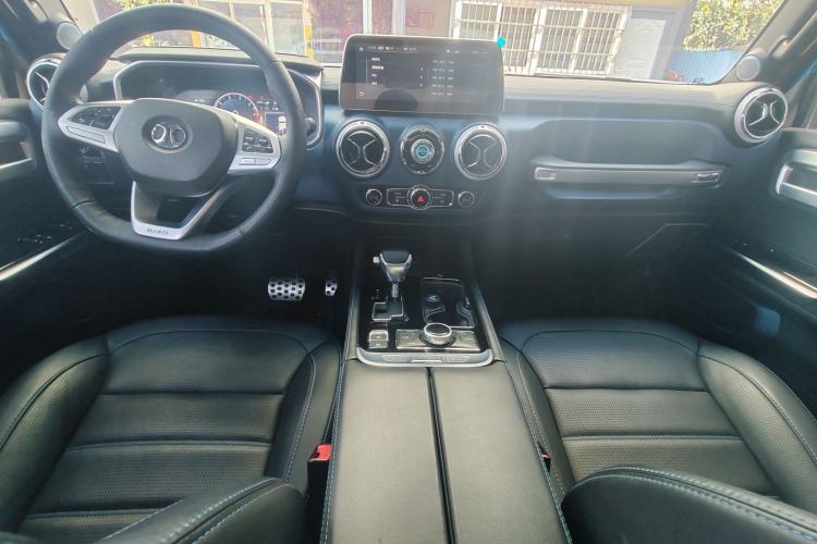 Used BAIC Off-Road BJ40 2019 2.3T Automatic Four-Wheel Drive Ring the Tower Champion Edition China VI