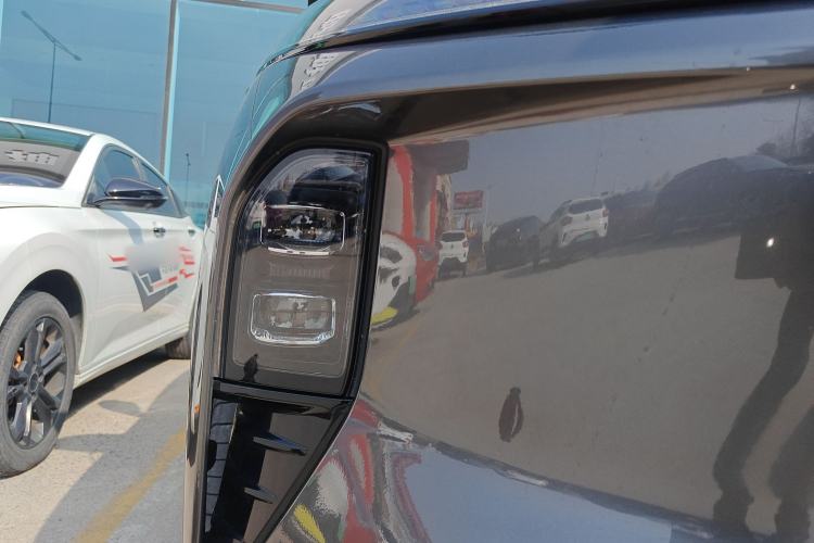 Used Dongfeng Aeolus L8 2025 Model 185KM Dream Edition Exterior 6