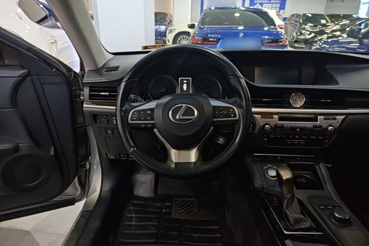 Used Lexus ES 2015 250 Elegant Edition