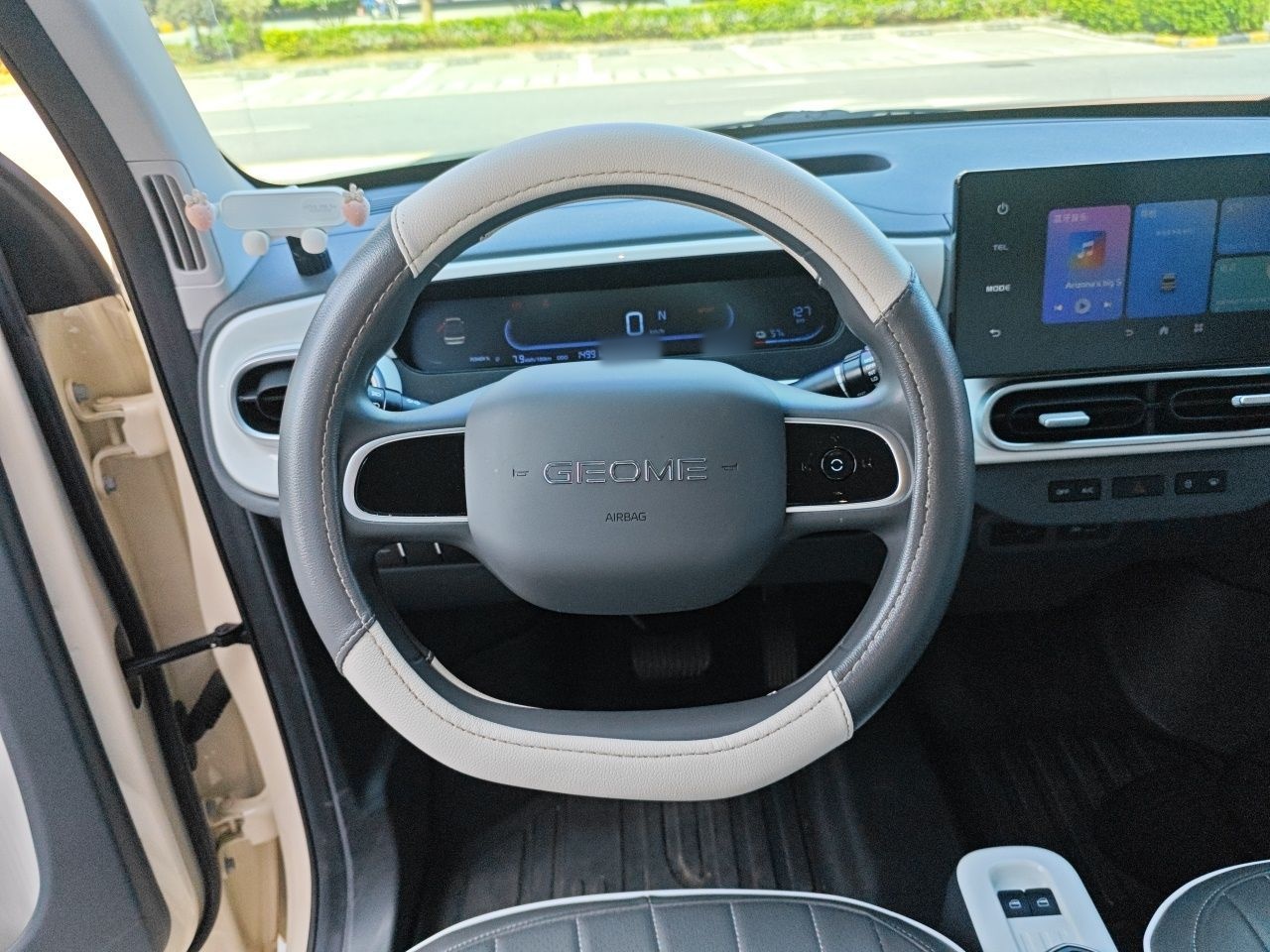 Geely Galaxy Panda 2025 210 km – Yuanqi Bear — снимка 10