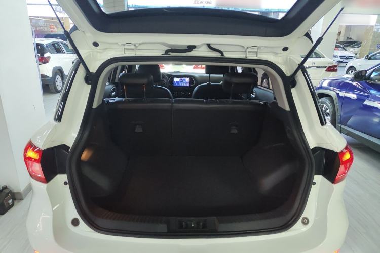 Used GAC Trumpchi GS4 2017 200T G-DCT Two-Wheel Drive Elite Edition
