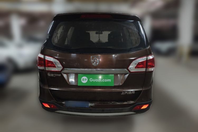 Used Baojun 730 2014 1.5L manual standard trim 7 seats