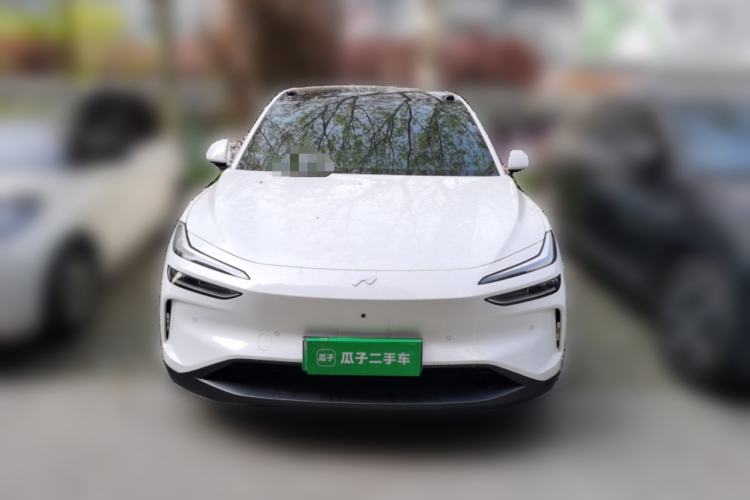 Used ONVO L60 2024 60 kWh Rear-Drive Version
