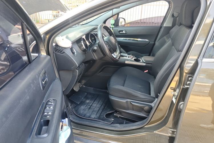 Used Peugeot 3008 2016 2.0L Automatic Classic Edition