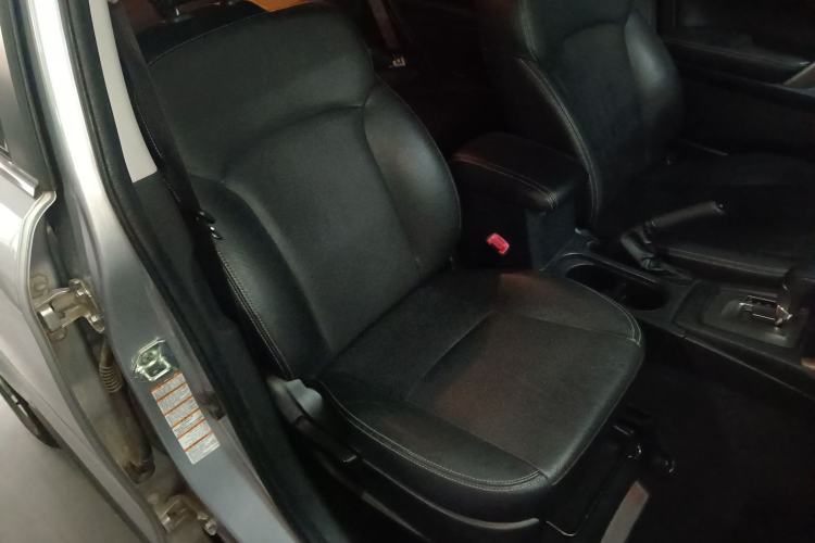 Used Subaru Forester 2014 2.5i Automatic Elite Edition Right Front Seat