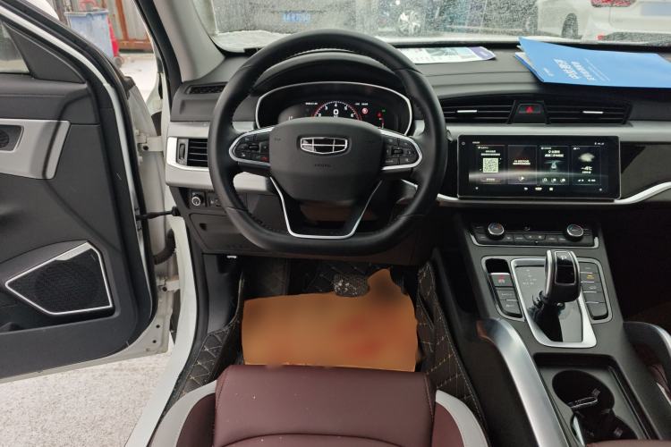 Used Geely Auto Emgrand X7 Sport 2022 1.8TD DCT Zhiya Trim