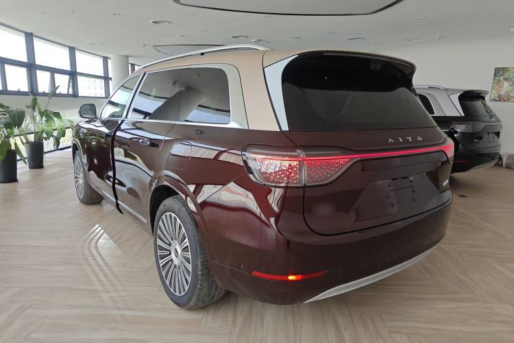 Used Hima AITO M9 2025 Extended-Range Ultra Version 52 kWh 6-Seater Rear Left 45 Deg