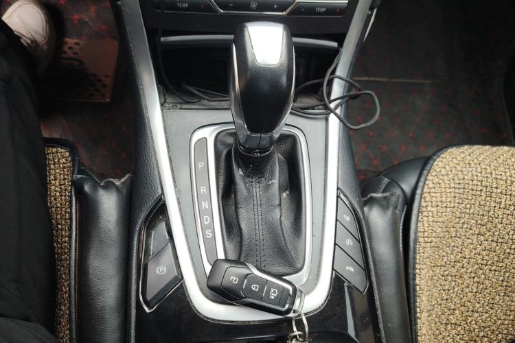 Used Ford Edge 2016 EcoBoost 245 Four-Wheel Drive Titanium 7-Seater