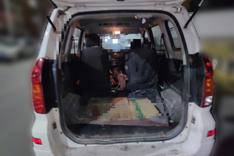 Used Dongfeng Fengon 330 2019 1.5L Manual Practical II China VI Trunk