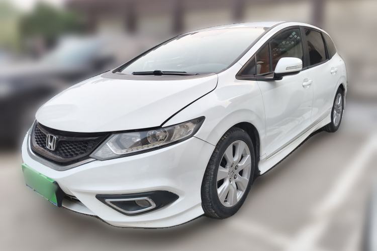 Used Honda Jade 2013 1.8L automatic Comfort version 5 seats