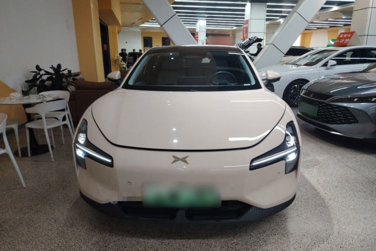 Used XPeng MONA M03 2024 620 with Ultra-Long Range