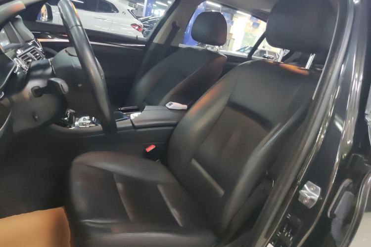 Used BMW 5 Series 2014 525Li Leading Model