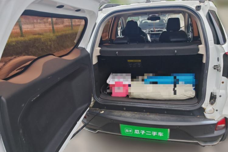 Used BYD Yuan New Energy 2018 EV360 Smart Connect Cool Edition Trunk