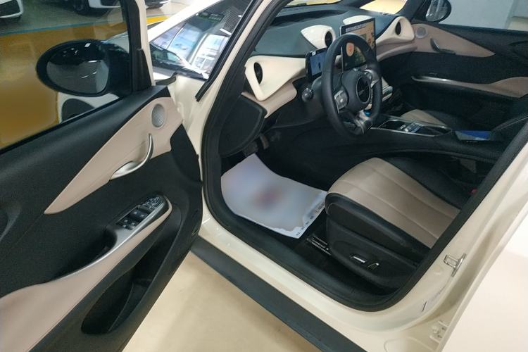 Used BYD Dolphin 2023 420 km Fashion Edition Driver Seat