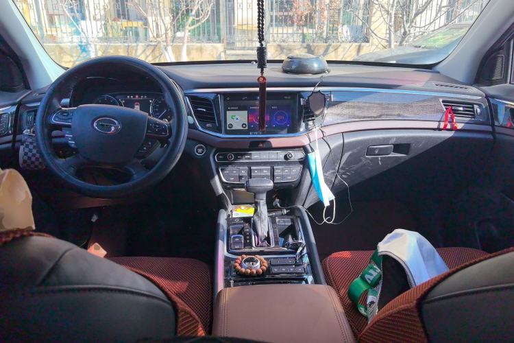 Used GAC Trumpchi GS8 2017 320T Four-Wheel Drive Luxury Smart Connectivity Version (7 Seats)
