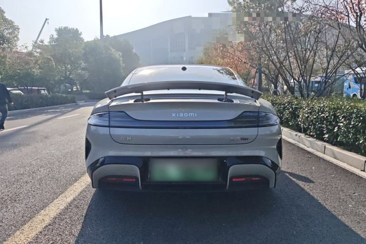 Used Xiaomi Auto SU7 2024 Four-Wheel Drive Ultra-Long Range Advanced Intelligent Driving Max Edition