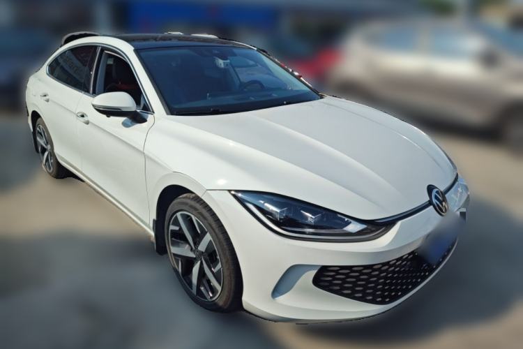 Used Volkswagen Lamando 2025 Lavida L 280TSI DSG Cool & Spicy Edition Front Right 45 Deg