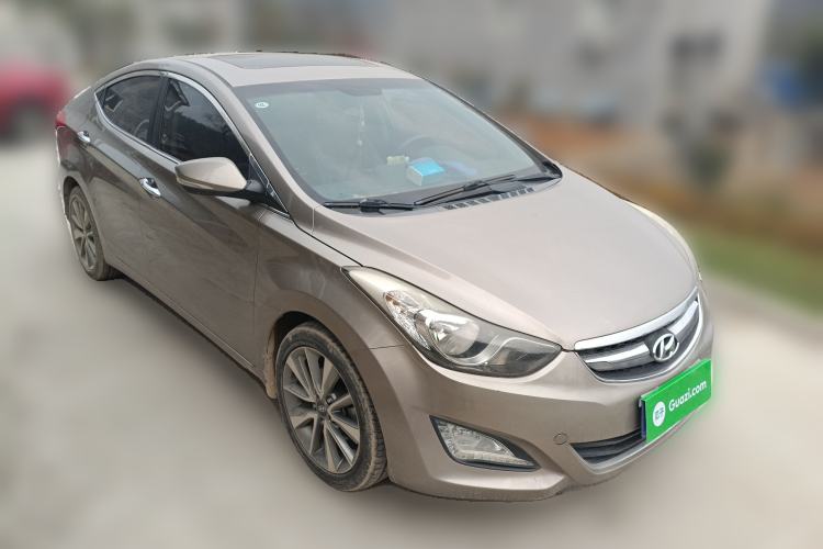 Used Hyundai Elantra (5th Generation / Langdong) 2015 1.6L Automatic Leading Model Front Right 45 Deg
