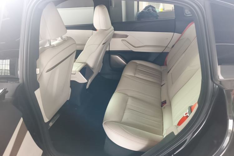 Used ONVO L60 2024 60 kWh Rear-Drive Version