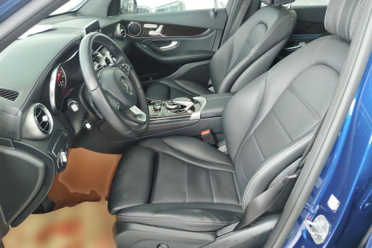 Used Mercedes-Benz GLC 2019 GLC 260 L 4MATIC Dynamic Model