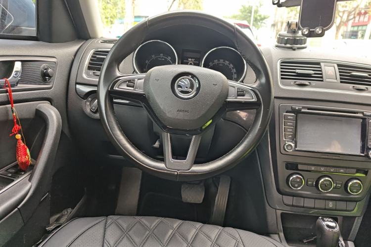 Used Skoda Yeti 2014 1.4 TSI DSG Phantom Edition

