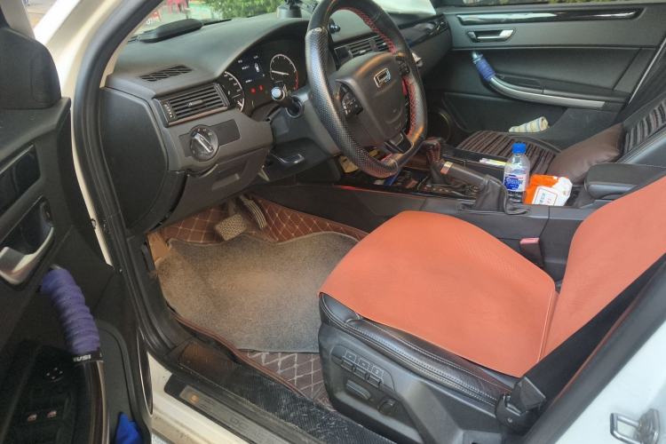 Used Qoros 3 2015 Urban SUV 1.6T Automatic Xuan Dong Party Edition