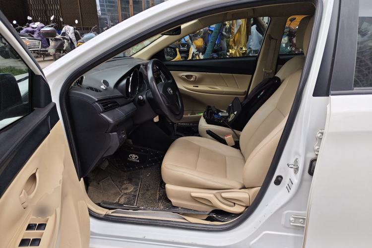 Used Toyota YARiS L Zhi Xiang 2017 1.5E CVT Dynamic Edition Left Front Seat